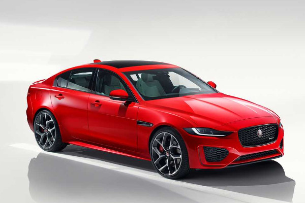 JAGUAR Nouvelle XE 2.0 Portfolio